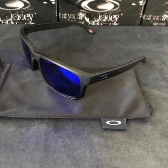 OO9102 Oakley Holbrook Prizm Polarized Sunglasses - Picture 4 of 7